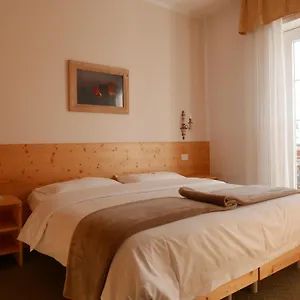 Paradiso Hotel
